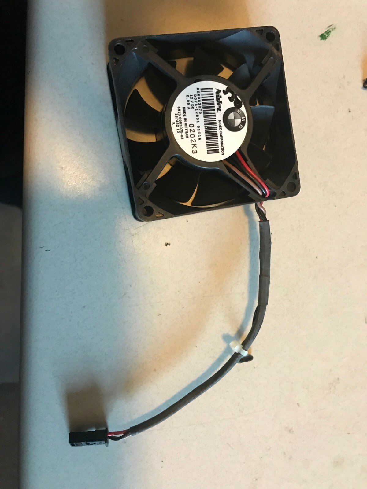2011 BMW 550i (F10) TRUNK AMP AMPLIFIER COOLING FAN MOTOR